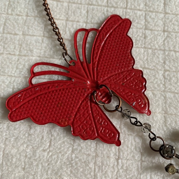 Artisan red butterfly necklace - Picture 7 of 14